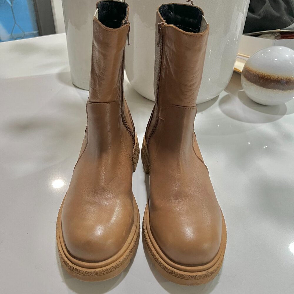 Bueno Jennyfer Cognac Boot - Picture 4 of 10
